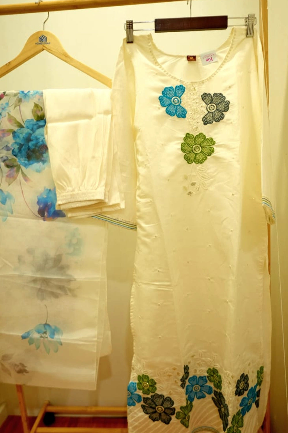 White Floral Embroidered 3-Piece Full-Sleeve Kurtha Set